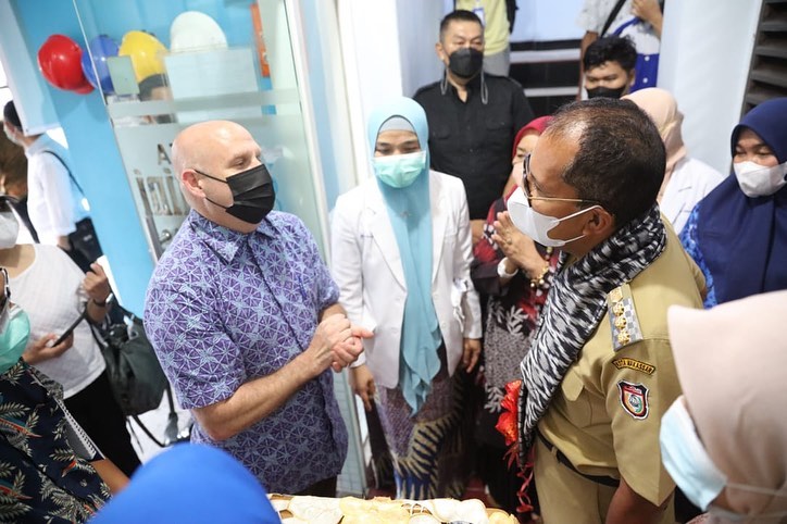 Terima Kunjungan Direktur USAID Indonesia, Wali Kota Danny Paparkan Program Jagai Anakta